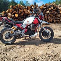 Moto Guzzi V85 TT - 2020