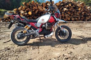 Moto Guzzi V85 TT - 2020