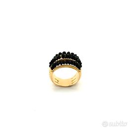 Anello oro giallo fascia con perle nere