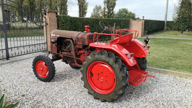 Trattore d'epoca Fahr D130A