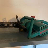 Motosega Bosch elettrica + catene nuove