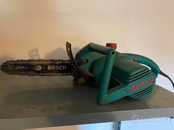 Motosega Bosch elettrica + catene nuove