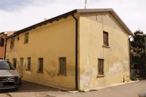 Villa di 165 m² con 5 locali e box auto a Spresian