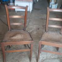 Sedie in legno da restaurare 