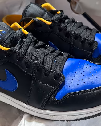 Nike Air Jordan 1