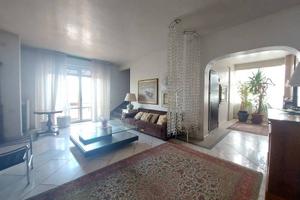 Attico / Mansarda di 318 m² con 5 locali e box aut