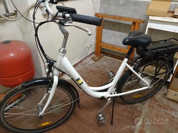 bicicletta elettrica 