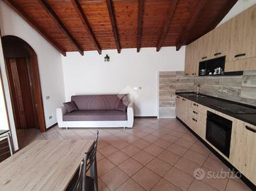 2 LOCALI A LONATE POZZOLO