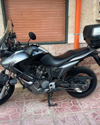 Honda XL 700 Transalp