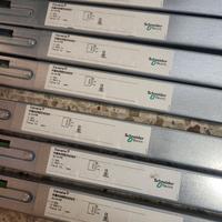 Blindosbarra Schneider Electric 3 metri KBA25ED430