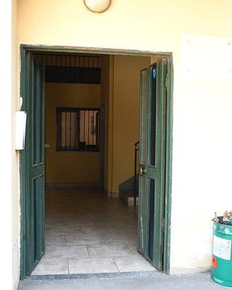 Frattaminore: Ufficio con ascensore all'interno de