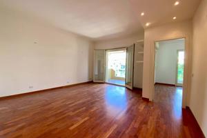 3 Vani con terrazzino (Via Battello)