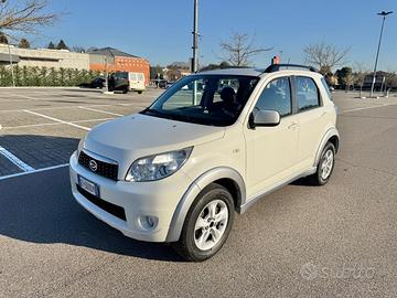 Daihatsu Terios 1.5 4WD 102Cv*Clima aut*Cerchi*Aux