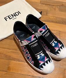 Fendi slip on