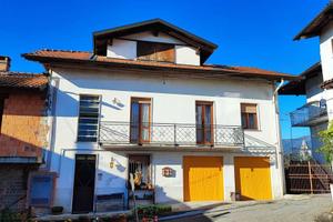 Appartamento di 190 m² con 5 locali e box auto dop
