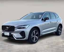 Volvo XC60 2.0 B4 R-Design auto