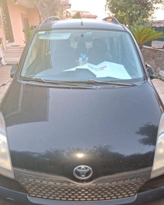 Yaris verso unipro'