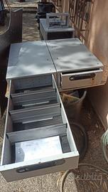 cassetti metallo porta attrezzi