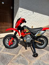 Feber Motorbike Cross 400f 6V con batteria nuova