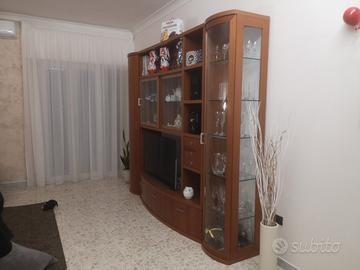 parete attrezzata in ciliegio 