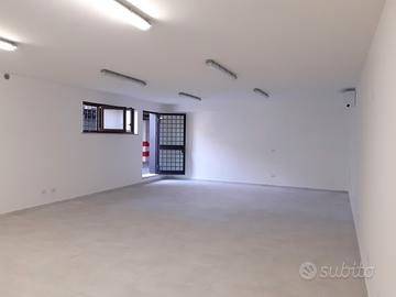 Magazzino / ufficio