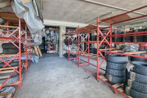 MAGAZZINO A CASATENOVO