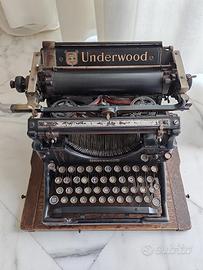 ANTICA MACCHINA DA SCRIVERE UNDERWOOD