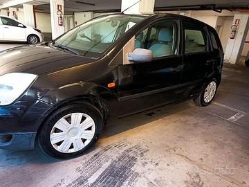 Ford Fiesta Benzina/GPL
