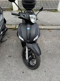 Piaggio liberty 2023 150S abs