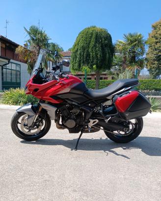 Triumph Sport 660