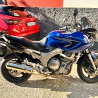 YAMAHA TDM 900