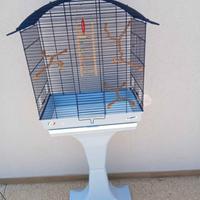 Gabbia per pappagalli completa di piedistallo