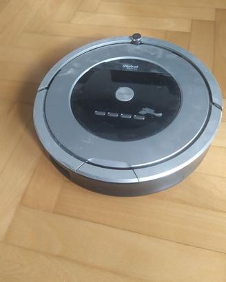 Aspirapolvere automatico  I robot ROOMBA 886