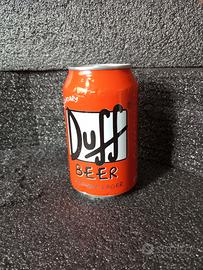 lattina di birra di Omer Simpson 