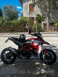Ducati hypermotard 939
