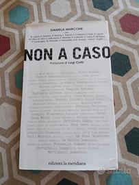 Libro Non a caso