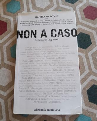 Libro Non a caso