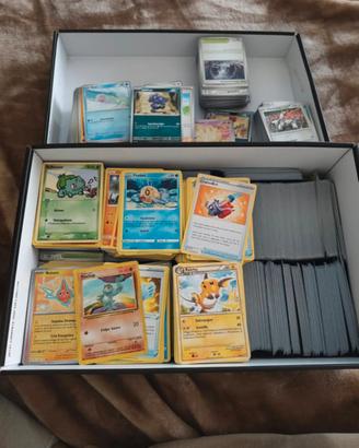 lotto 300 carte pokemon