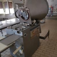 Insaccatrice continua risco usata