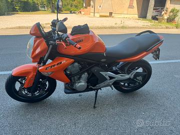 Kawasaki ER6 N 2007