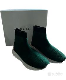 D.A.T.E. Sneakers verdi stivaletto con pelo