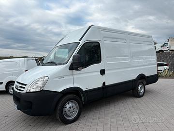 IVECO DAILY 35S12 2.3 HPI 120 cavalli
