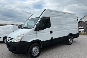 IVECO DAILY 35S12 2.3 HPI 120 cavalli