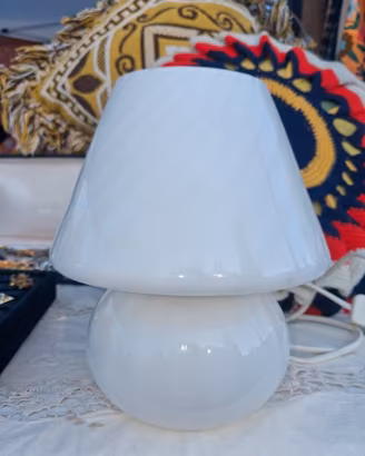 Lampada da tavolo  a fungo vintage risalente anni 