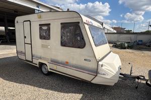 Adria Caravan Linea 400-posti 4-veranda