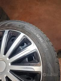  Nr. 4 cerchi d'acciaio R16 + pneumatici