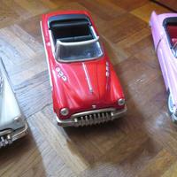 modellini auto latta Cadillac Buick