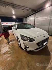 Ford focus 1.5 120 cv