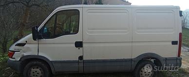 Iveco Daily 29L10 - 2.3 HPI