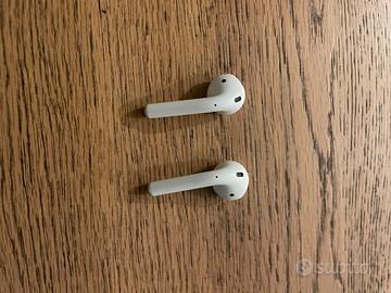 Airpods prima generazione malfunzionanti